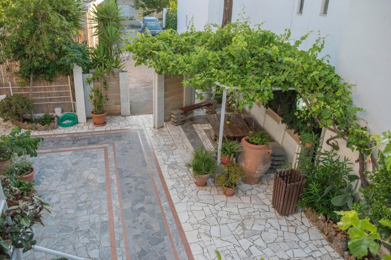 Stefanie Studios Agia Marina  ภายนอก รูปภาพ